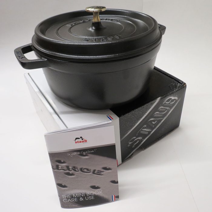 Staub Black Matte 4qt Cocotte Dutch Oven | Catherine's Loft