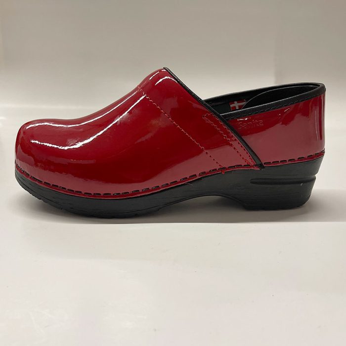 Women's Sanita Pro Red Patent Leather Clogs EU Size 39 NEW | Catherine's Loft
