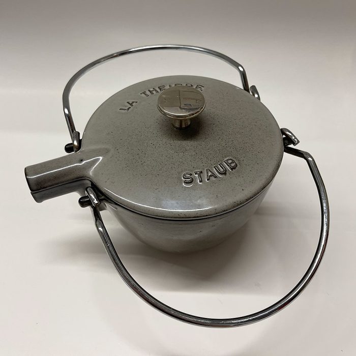 Staub La Theiere Enameled Cast Iron Teakettle 1 Qt Graphite Color | Catherine's Loft