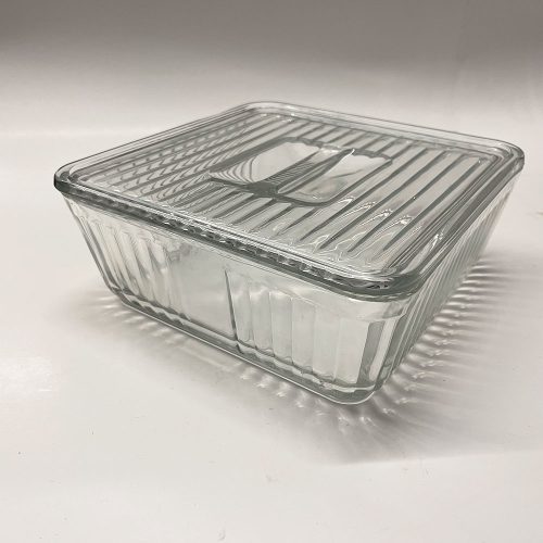 Vintage Anchor Hocking 1932 Large Covered Casserole/Refrigerator Dish | Catherine's Loft